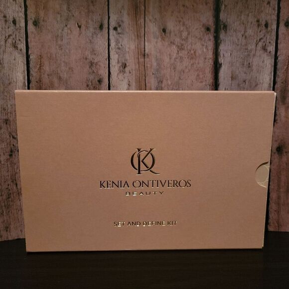 Kenya Ontiveros Set & Define Kit - Picture 2 of 3